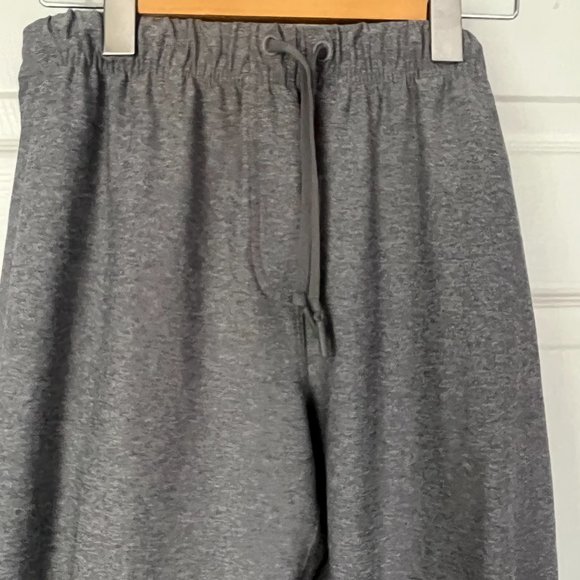 Lululemon Straight Legged Grey Pants size 10 - Picture 2 of 5